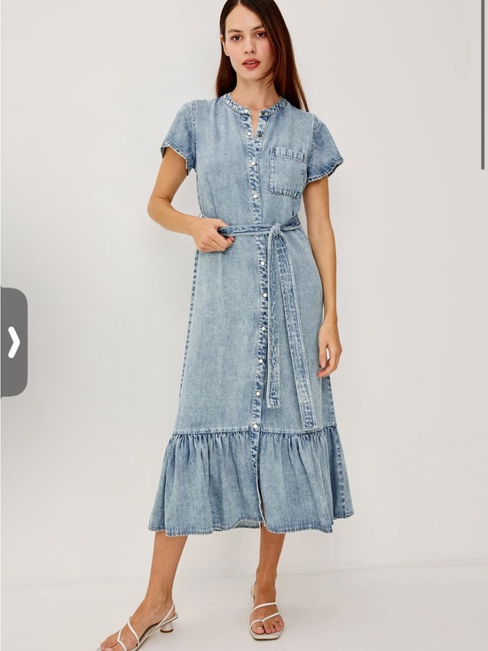 Rails Dresses & Skirts - Rails Kahlo Faded Indigo TENCEL Denim Belted Midi Dress Size XS